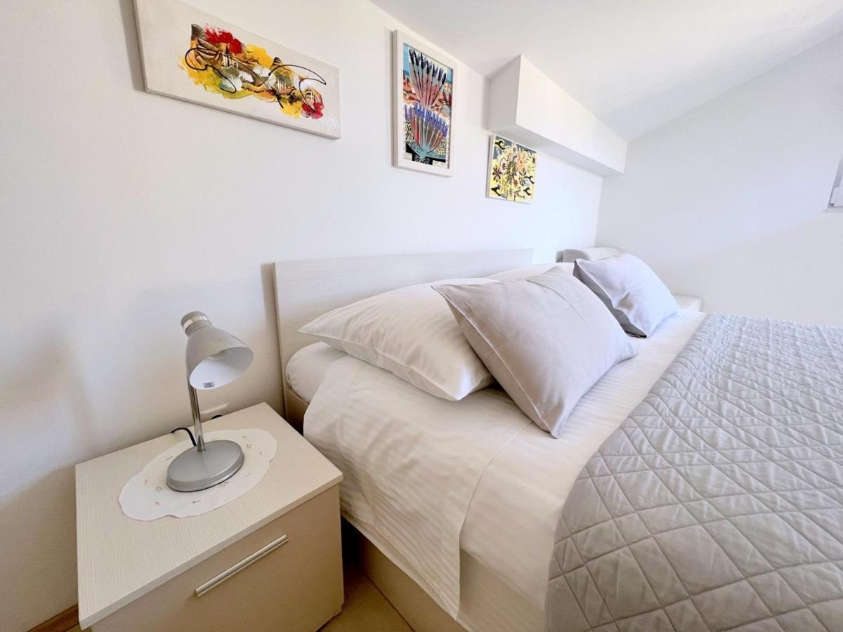 ראב Old Town Rab Pjaceta Accommodation מראה חיצוני תמונה